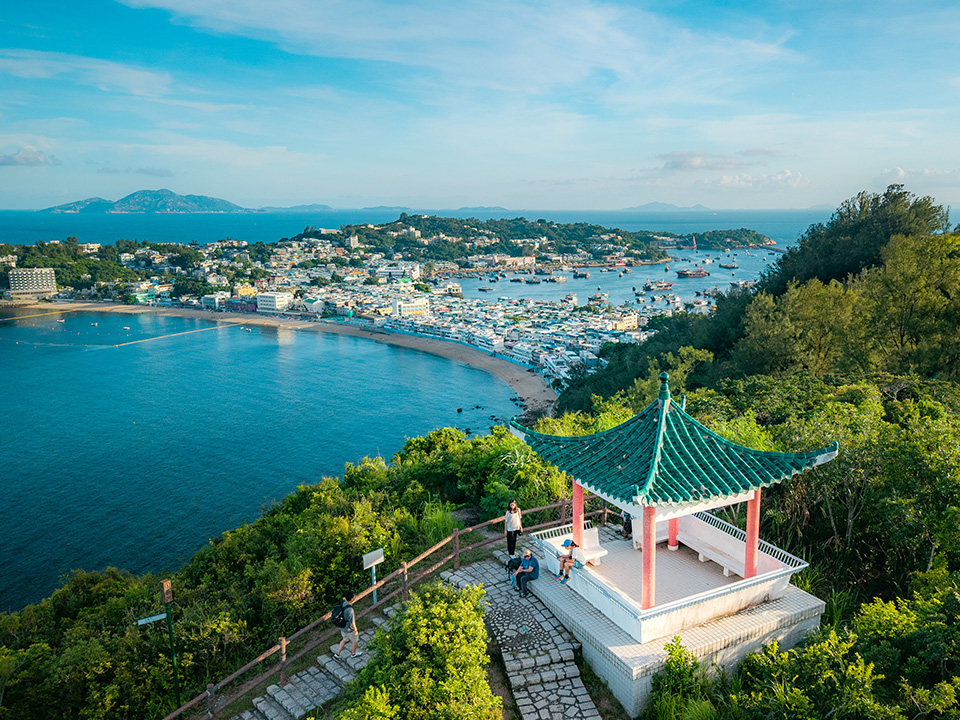 North Lookout Pavilion overlooking Pak Tso Wan