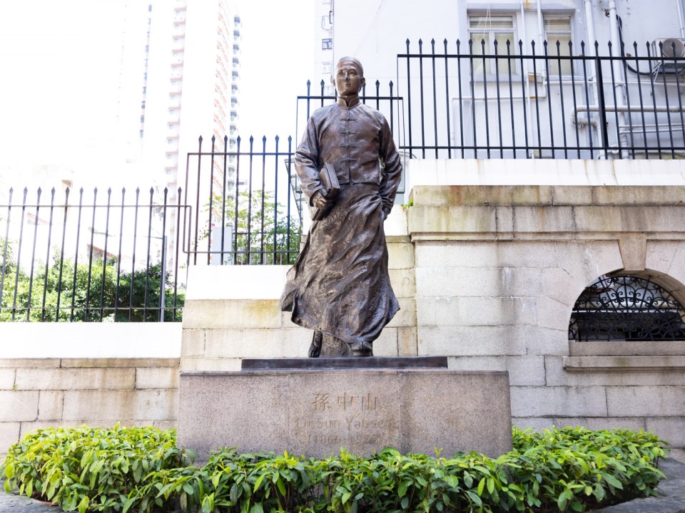 A statue of Dr Sun Yat-sen at the Dr Sun Yat-sen Museum.