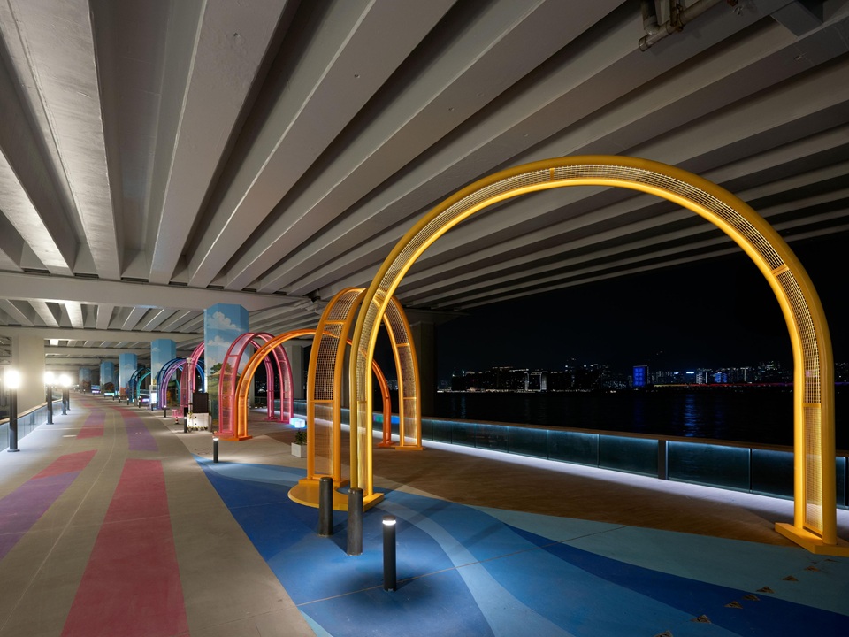 Multi-functional open spaces for hosting exhibitions, art and community activities on the East Coast Boardwalk.