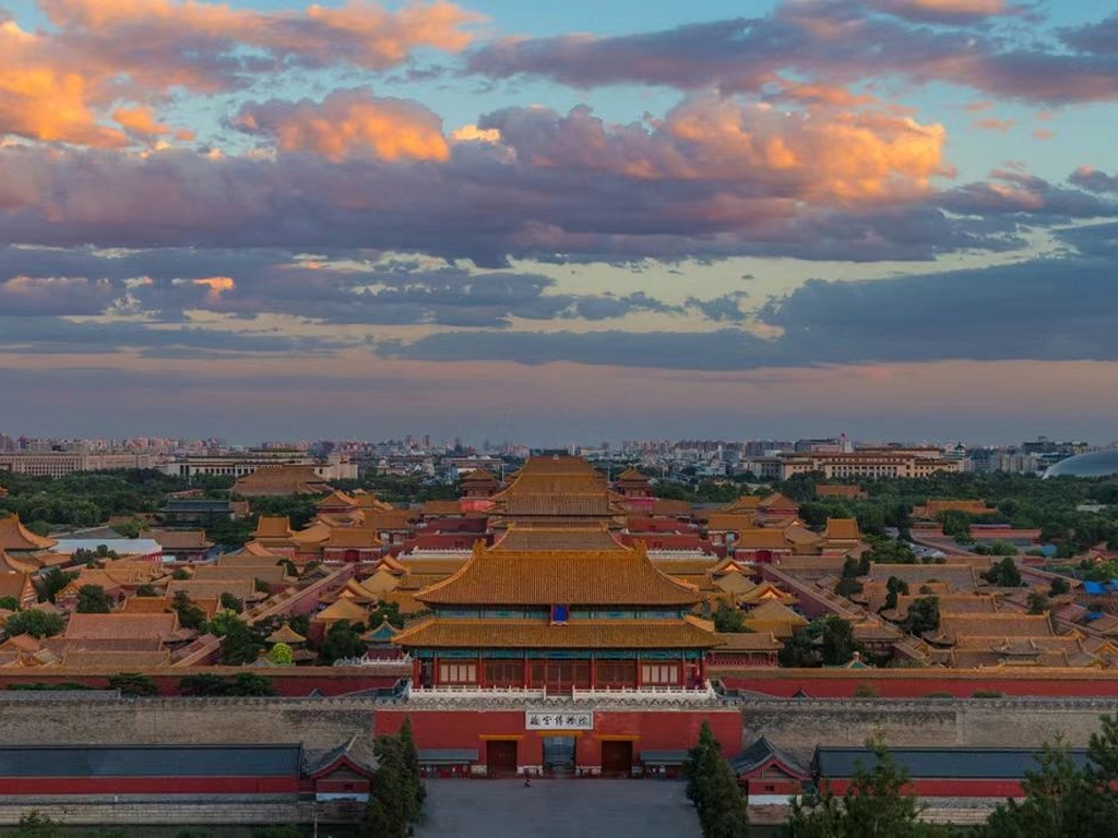 hkpm_g9_special-exhibition_the-forbidden-city-1-_1024x768-1112115759
