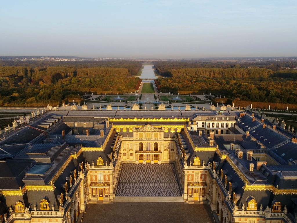 hkpm_g9_special-exhibition_the-palace-of-versailles-2-_1024x768-1112115822