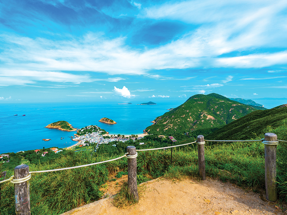 Viewing point at Shek O Peak