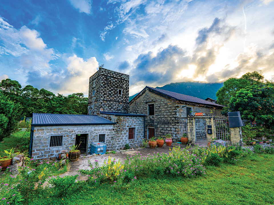 Luk Tei Tong Watchtower under sunset
