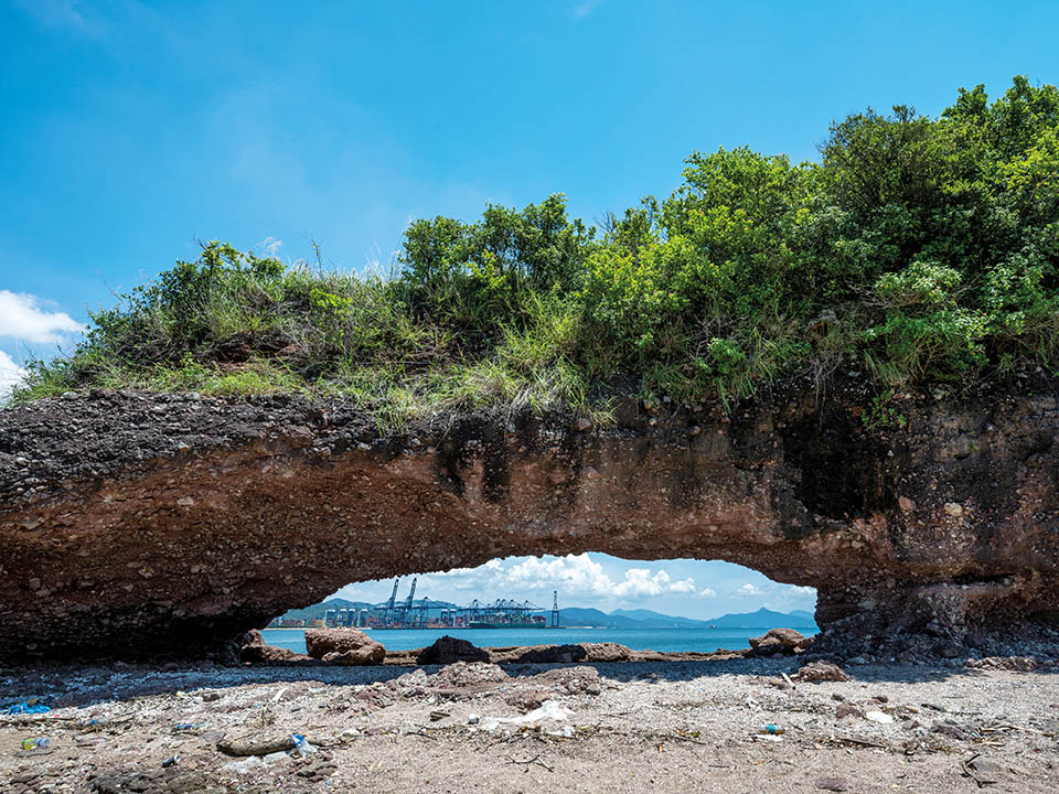 Duck’s Eye - Sea Arch 3