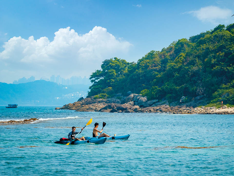 Sharp Island, Kayaking