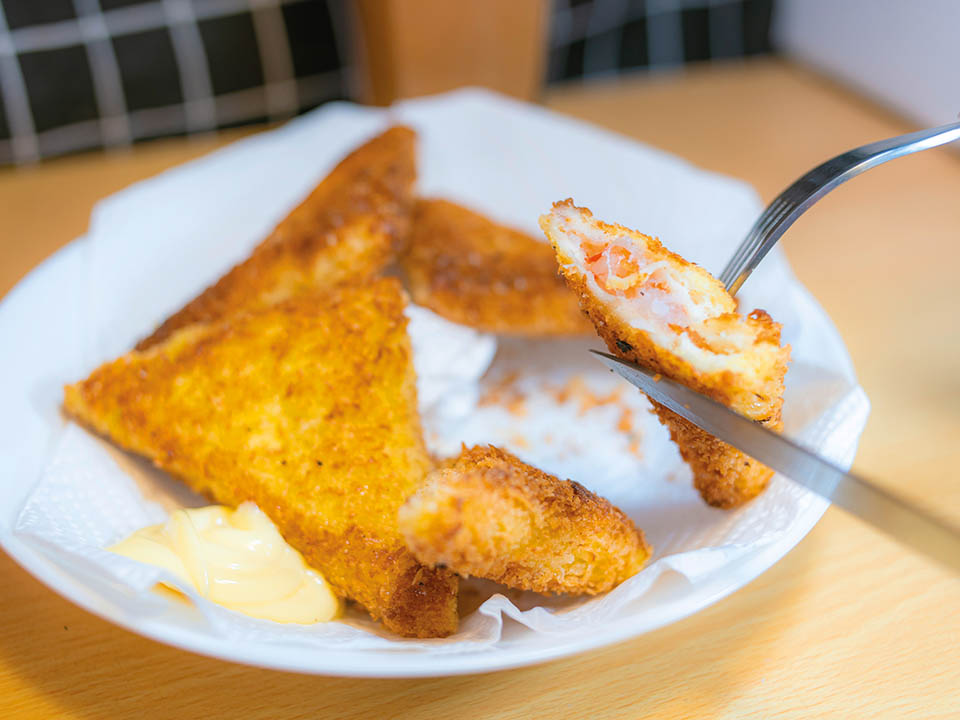 Peng Chau, shrimp toast