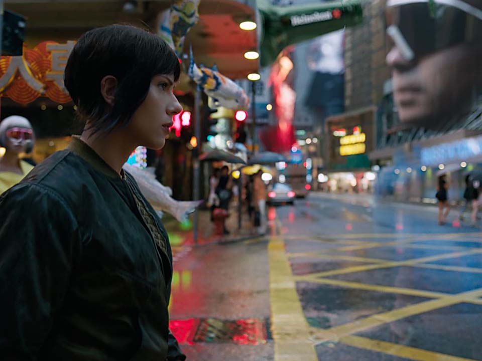 說到香港電影取景地,尖沙咀海濱長廊曾於荷里活科幻片《攻殼機動隊》出現