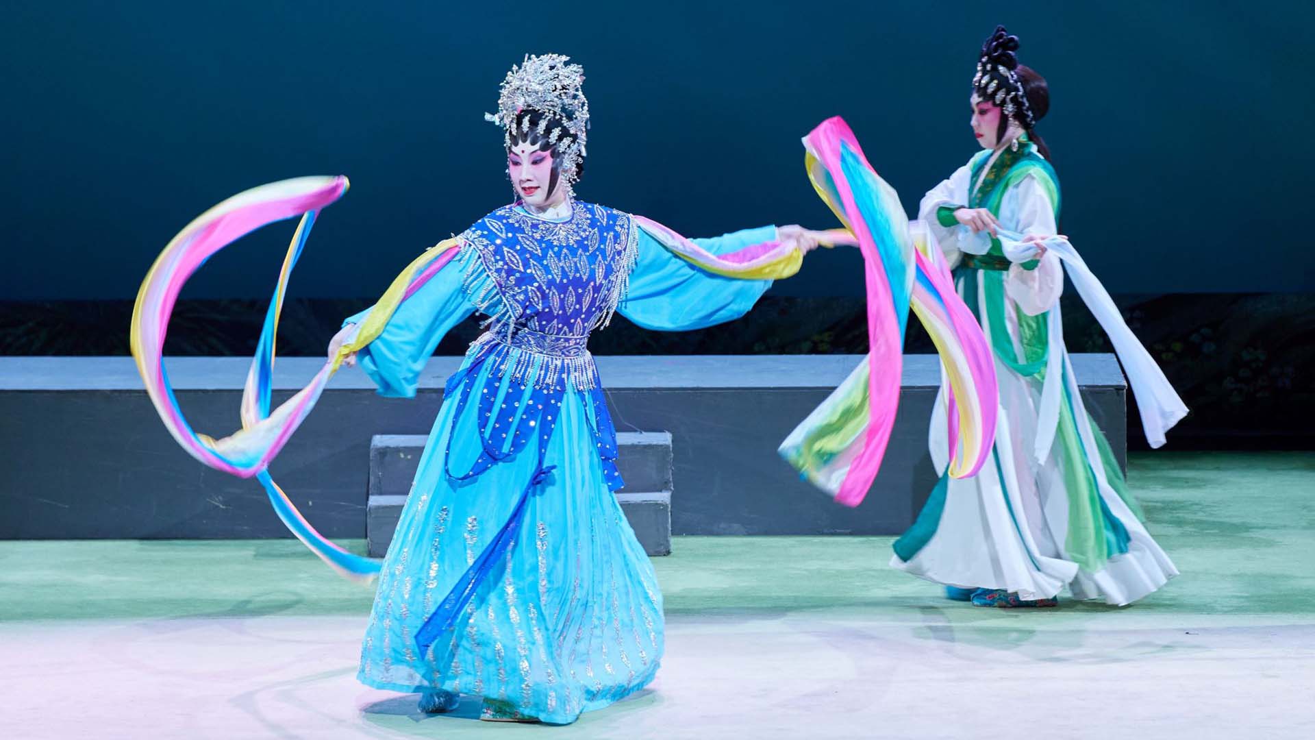 Experience Chinese culture with the Chinese Artists Association of Hong Kong