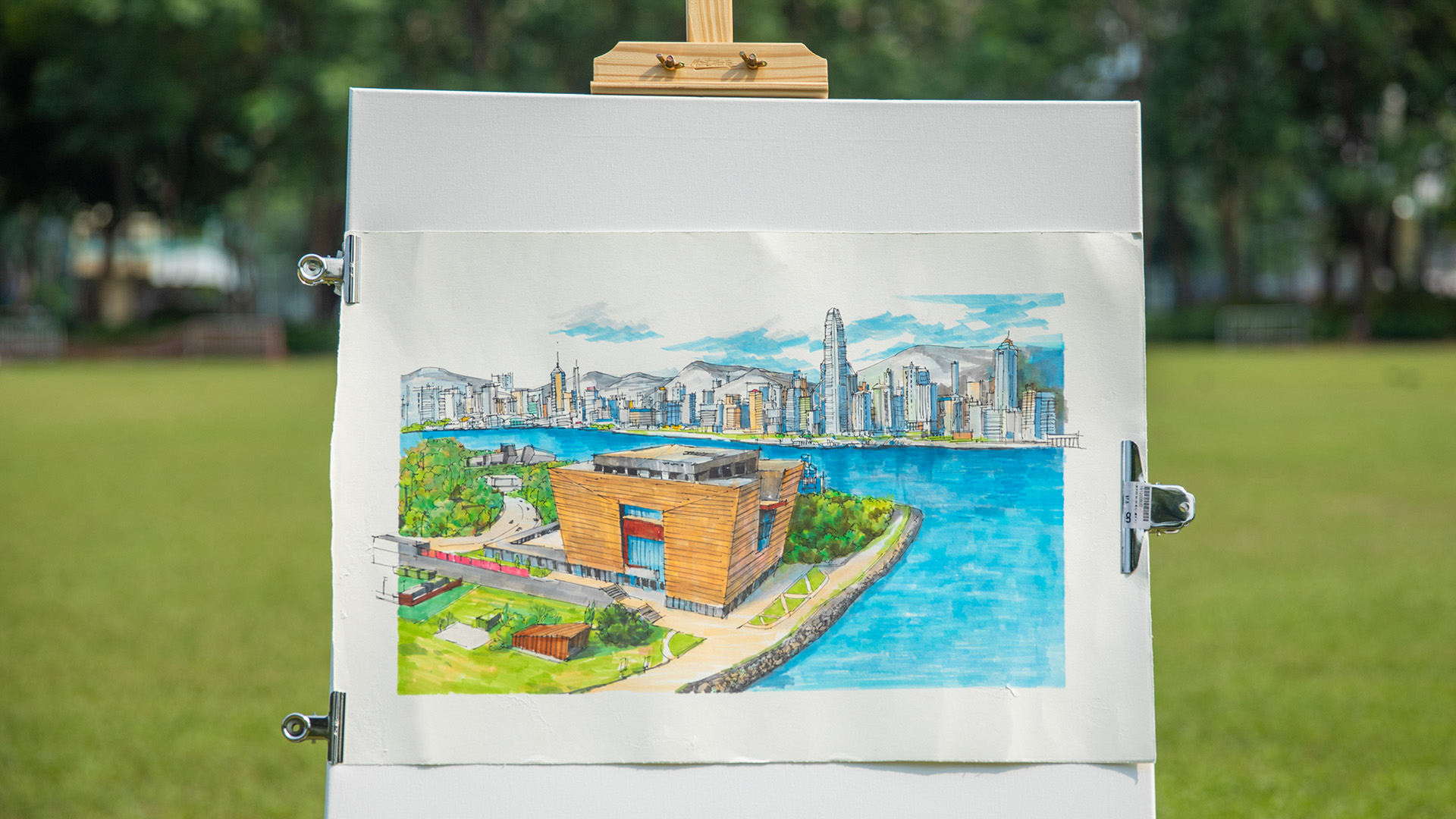 譚澤鴻以香港故宮為題創作全景圖，並融入維港景色。