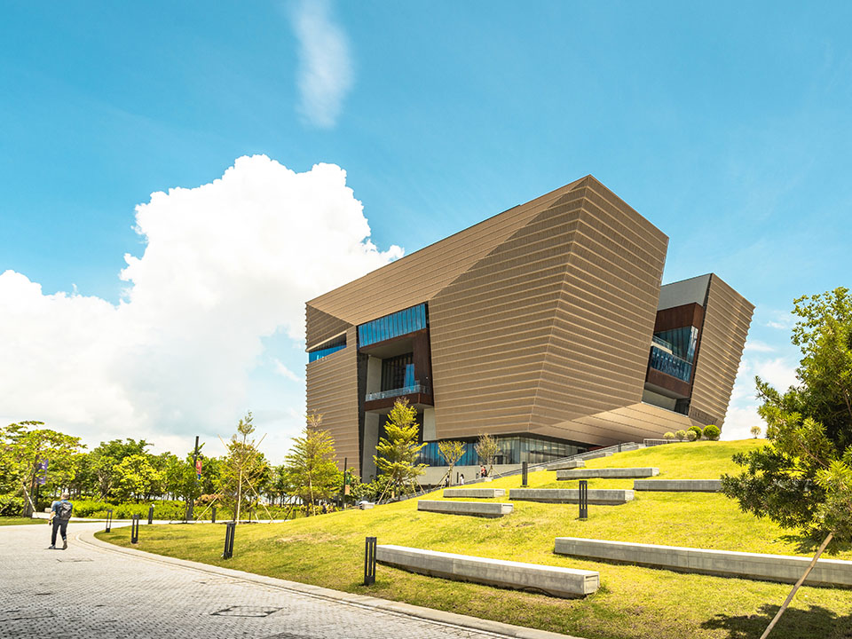 Hong Kong Palace Museum: museum kelas dunia memamerkan benda pusaka yang tak ternilai harganya