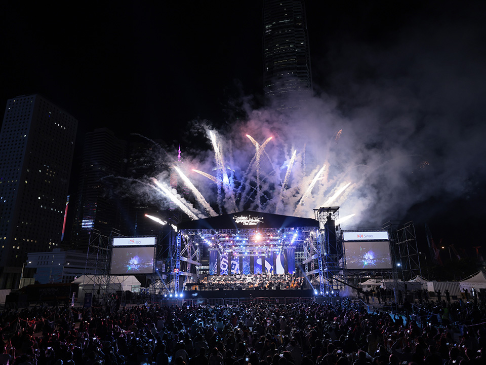 A brilliant display of pyrotechnics bring the musical performance from the Hong Kong Philharmonic to a glorious finish.