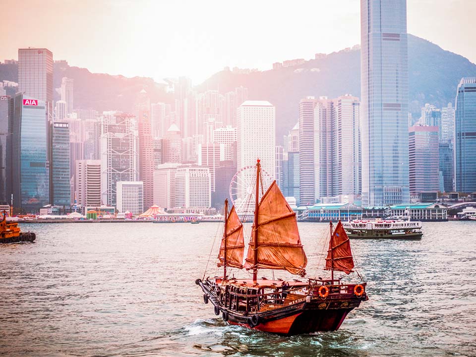 The Hong Kong junk boat