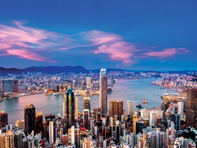 10 spots to marvel at Victoria Harbour