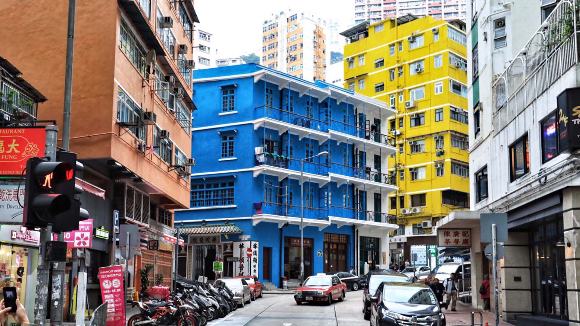 The Blue House – wins the Award of Excellence in the UNESCO Asia-Pacific Awards for Cultural Heritage Conservation