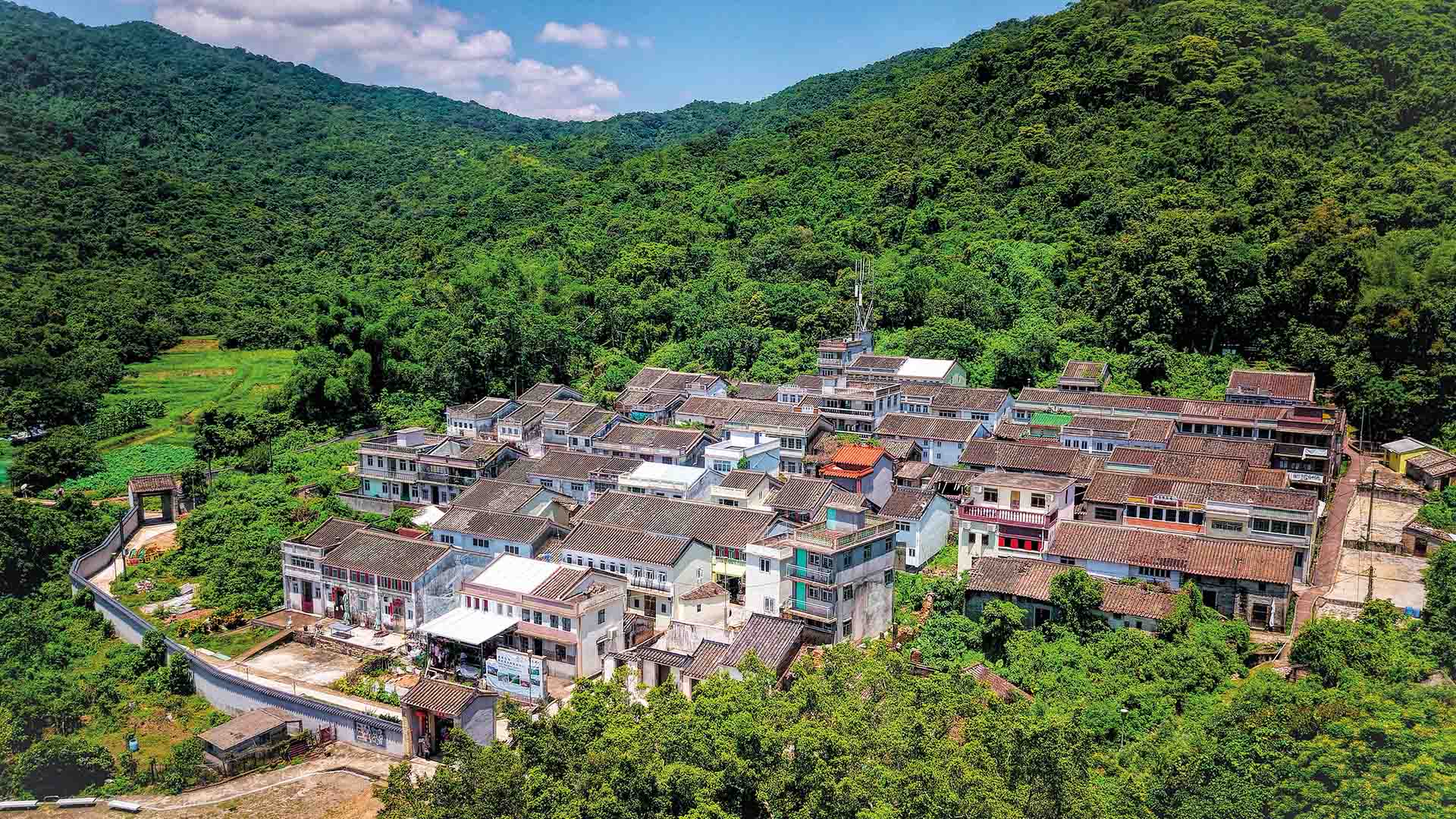 Lai Chi Wo Rural Cultural Landscape – wins the award for Special Recognition for Sustainable Development in the UNESCO Asia-Pacific Awards for Cultural Heritage Conservation