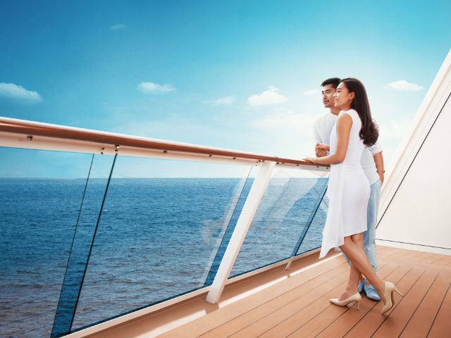 Choose a cruise to fully unwind and relax at sea