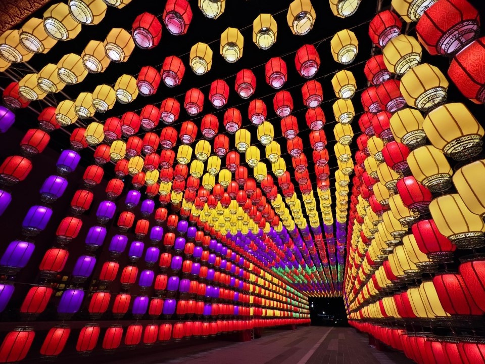 Happy Moon Lantern Festival at Tung Chung Promenade