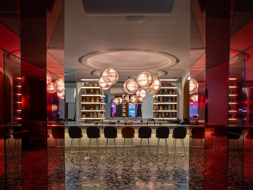 在Avoca酒吧品嚐具本地特色的雞尾酒。