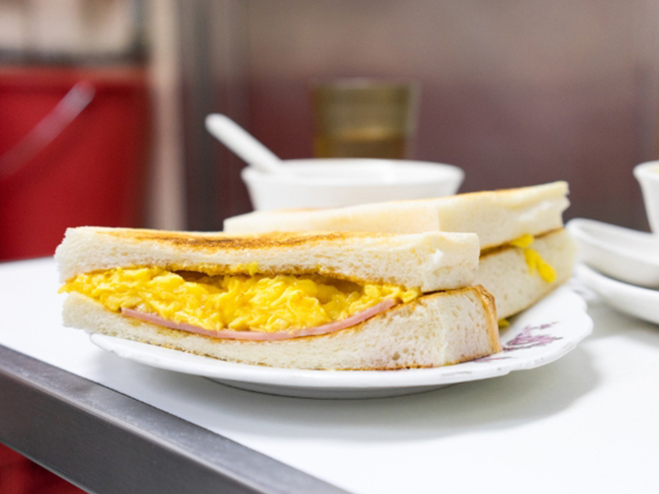 Scrambled egg and ham sandwich at Australian Dairy Company