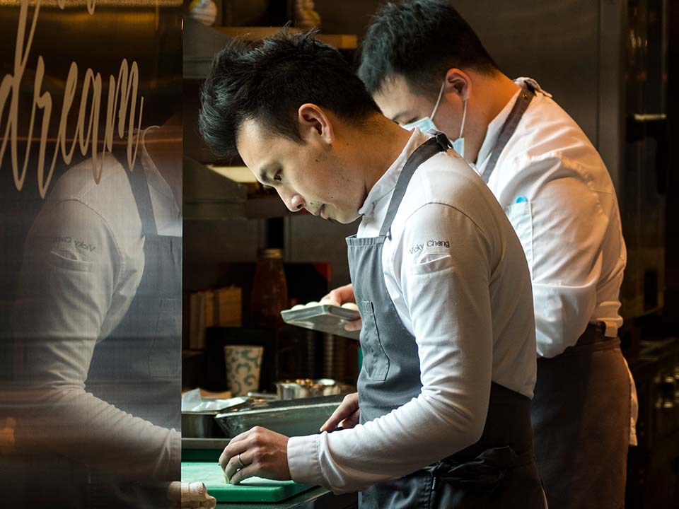 Michelin-starred chef Vicky Cheng: eat to heal, enjoy the daily ritual of Hong Kong