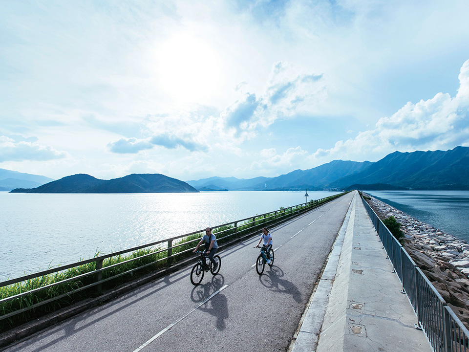 騎腳踏車遊遍香港　8大路線穿越古蹟與海岸風景