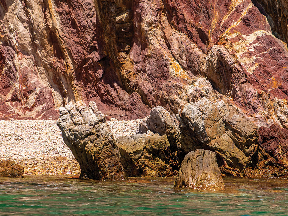 Port Island – Bluff Head