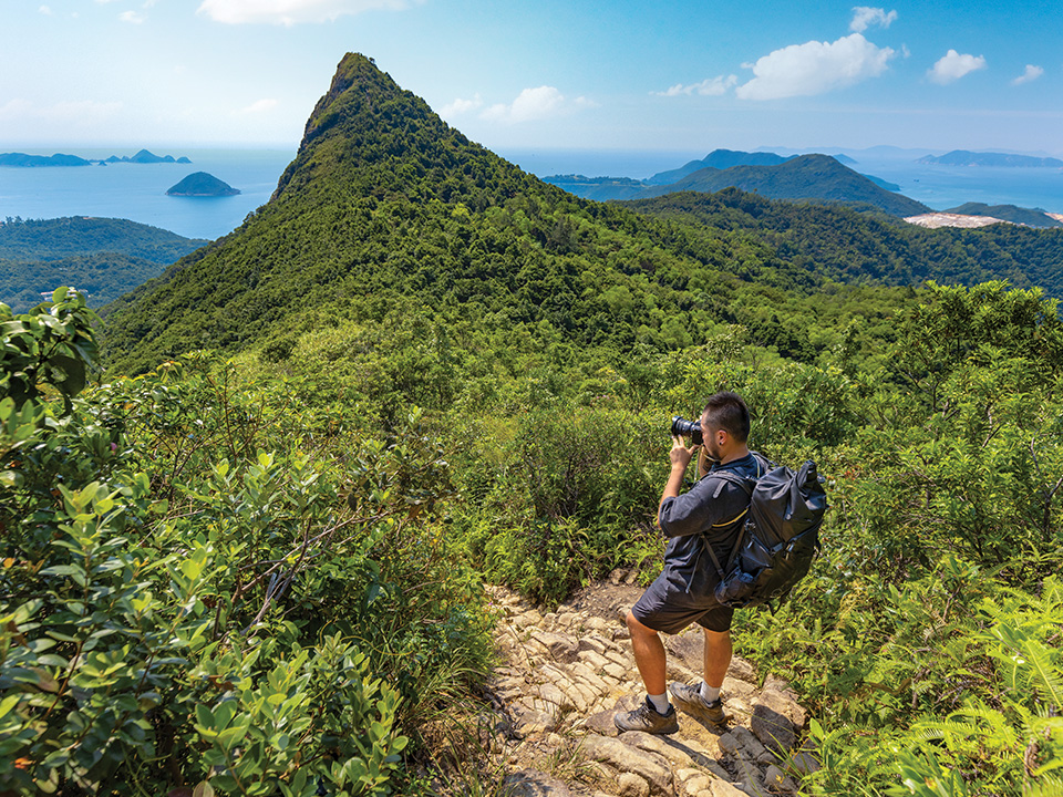 High Junk Peak is known as one of Hong Kong’s ‘Three Sharp Peaks’