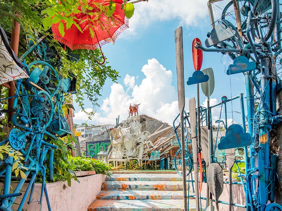 Peng Chau ist voller Graffiti und Kunstinstallationen