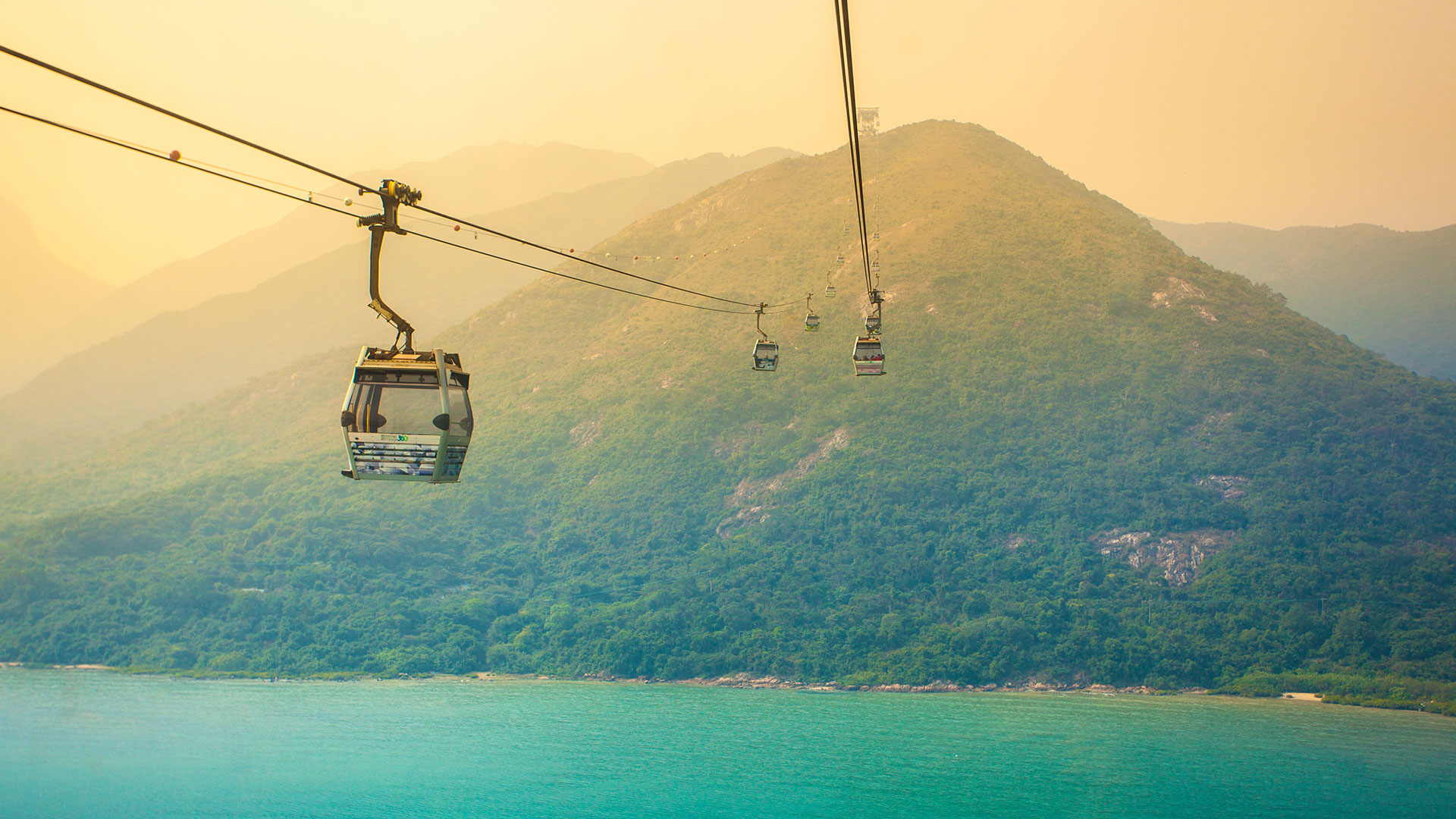 Ngong Ping 360 cable car