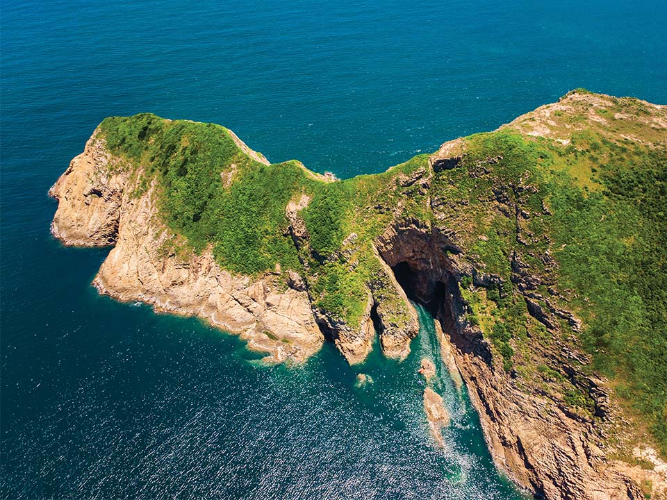 Clear waters over Wang Chau