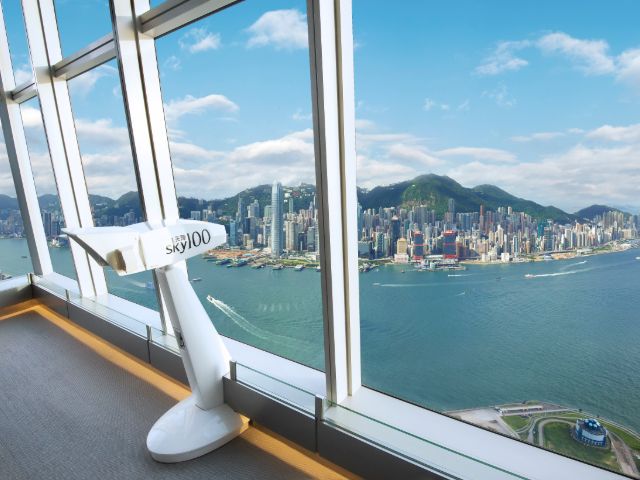 10 spots to marvel at Victoria Harbour