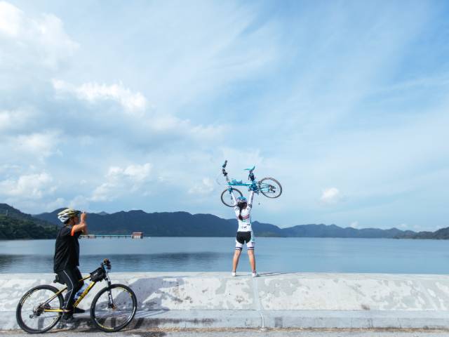 Performance bicycle going out of business outlet