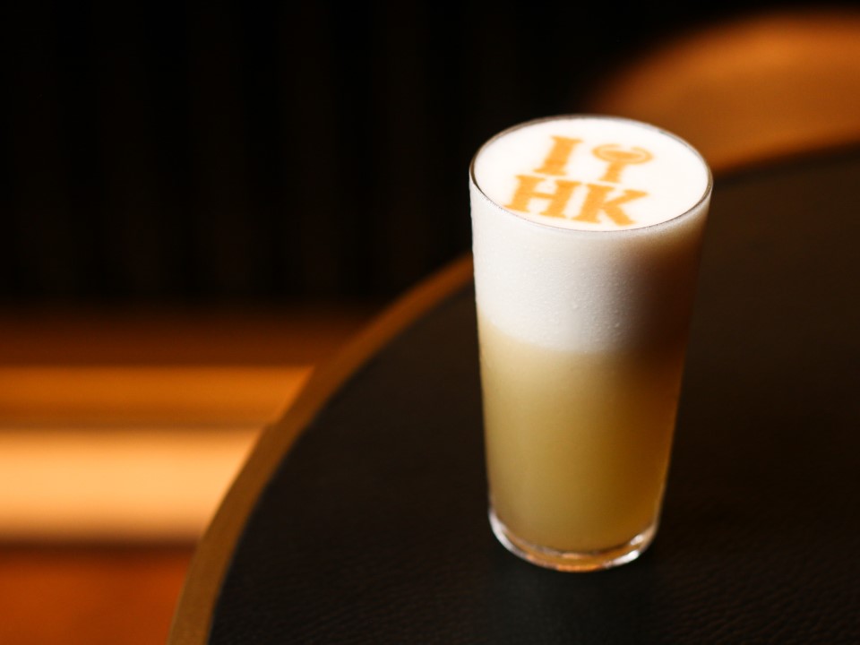 Teguk habis koktail terbaik di bar terbaik Asia di Hong Kong