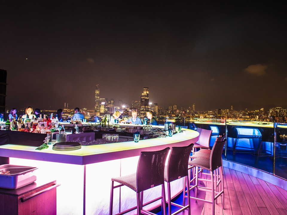 skye-roofbar-brasserie-960x720-a