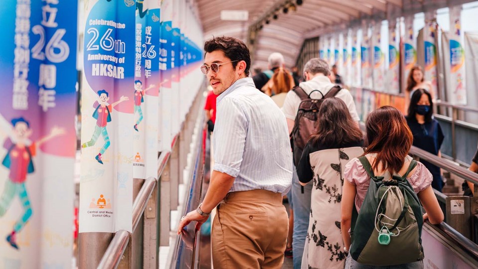 hong kong tour guide