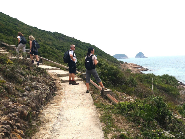 Deserted Beaches Hiking Tour (Sai Kung East Country Park)
