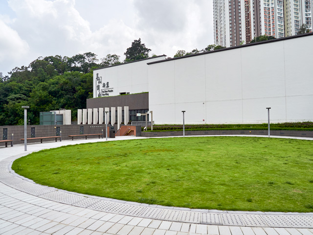 Hong Kong Cantonese Opera and Local Culture Tour