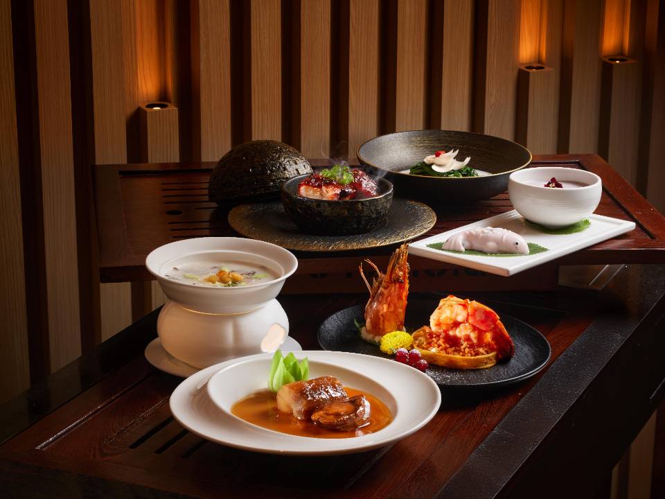 Savouring Chinese Flavours | 13 QTS Award-winning Chinese Restaurants in Hong Kong