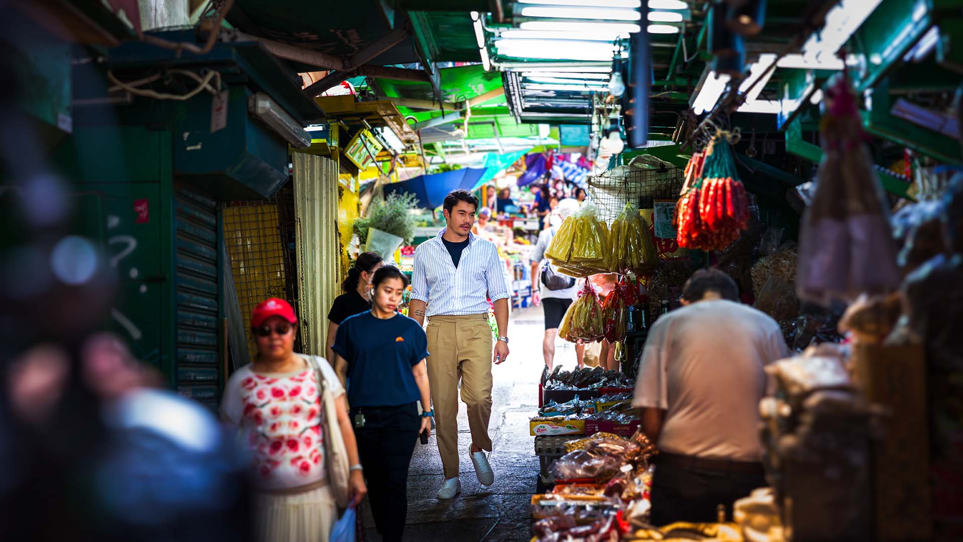 Henry Golding exploring the Graham Street Market