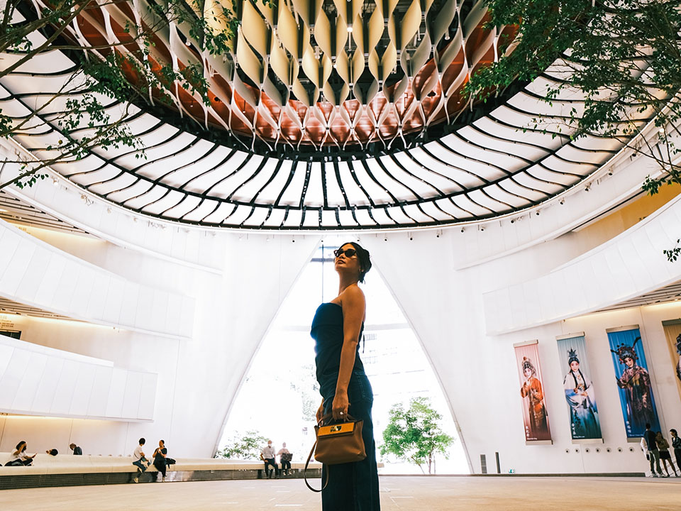 Pia and Jeremy Jauncey enjoyed a Cantonese opera at Hong Kong’s Xiqu Centre