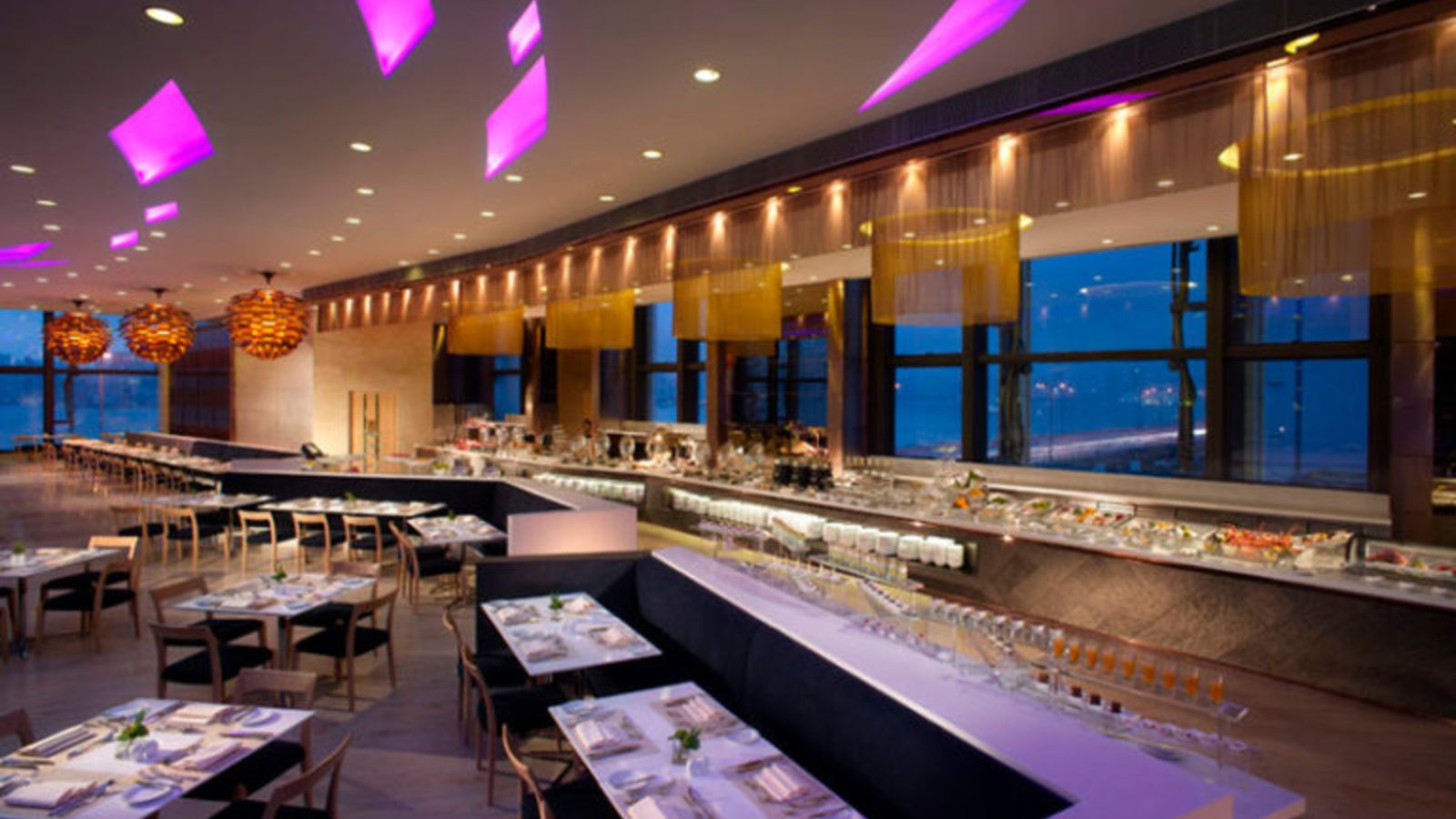 Harbour Grand Hong Kong – Harbour Grand Cafe