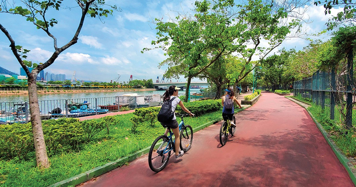 Yuen Long to Butterfly Beach take a leisurely bike ride through