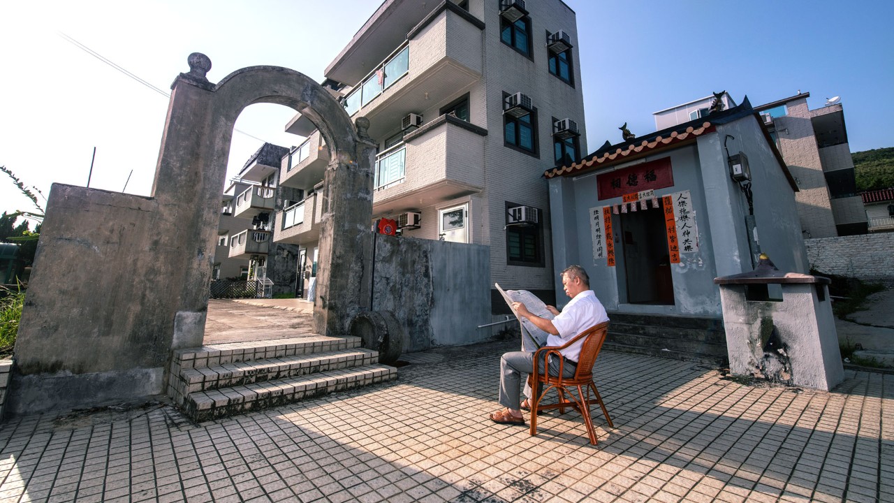 Хайден рейнджерс. Норт дистрикт гонконг рейнджерс. Нью-йорк айлендерс. Бостон нью йорк. Норт дистрикт гонконг рейнджерс.